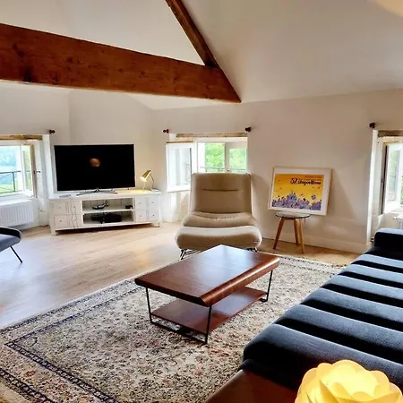 Villa Le Presbytere De St-laurent *