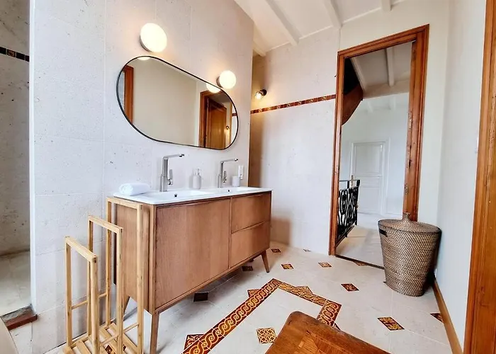 Le Presbytere De St-laurent Villa