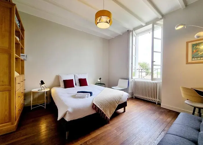 Le Presbytere De St-laurent