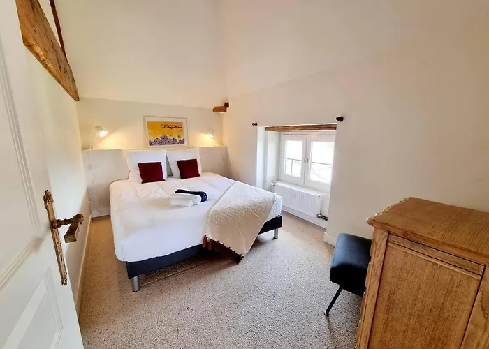 Le Presbytere De St-laurent Villa *