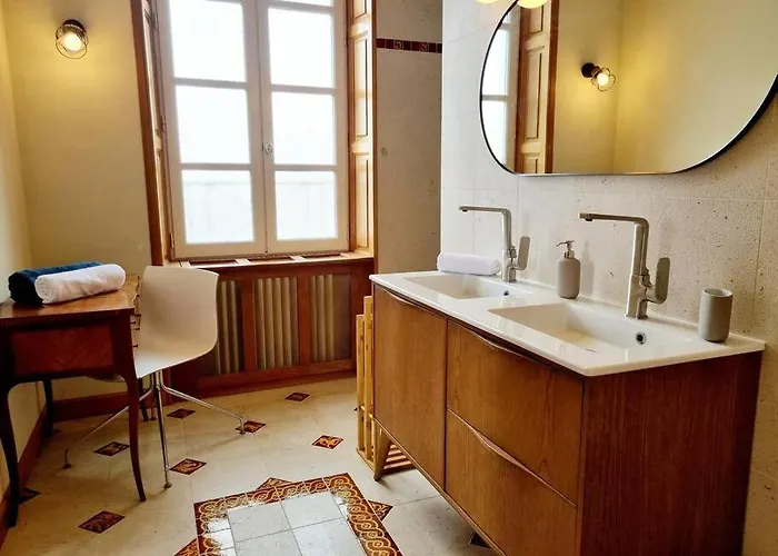 Le Presbytere De St-laurent