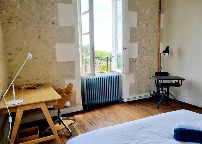 Le Presbytere De St-laurent Saint-Laurent-de-Belzagot