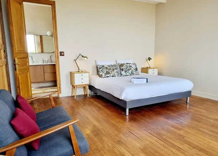 Le Presbytere De St-laurent