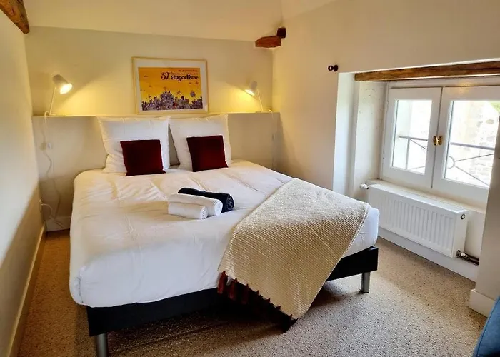 Le Presbytere De St-laurent Villa *