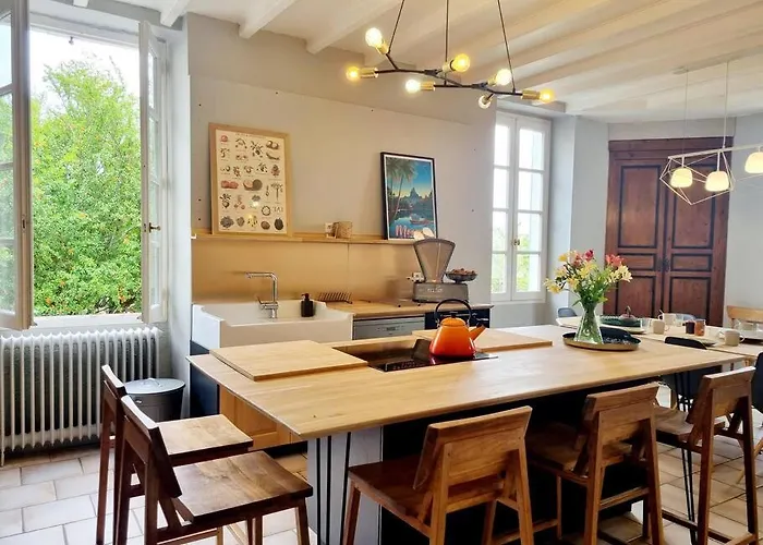 Le Presbytere De St-laurent Villa *