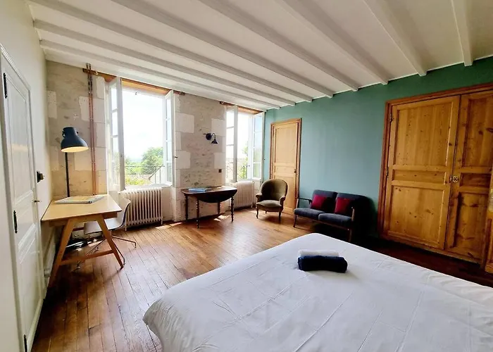 Villa Le Presbytere De St-laurent *