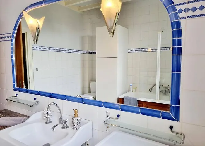 Le Presbytere De St-laurent Villa