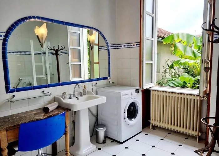 Le Presbytere De St-laurent Villa Saint-Laurent-de-Belzagot